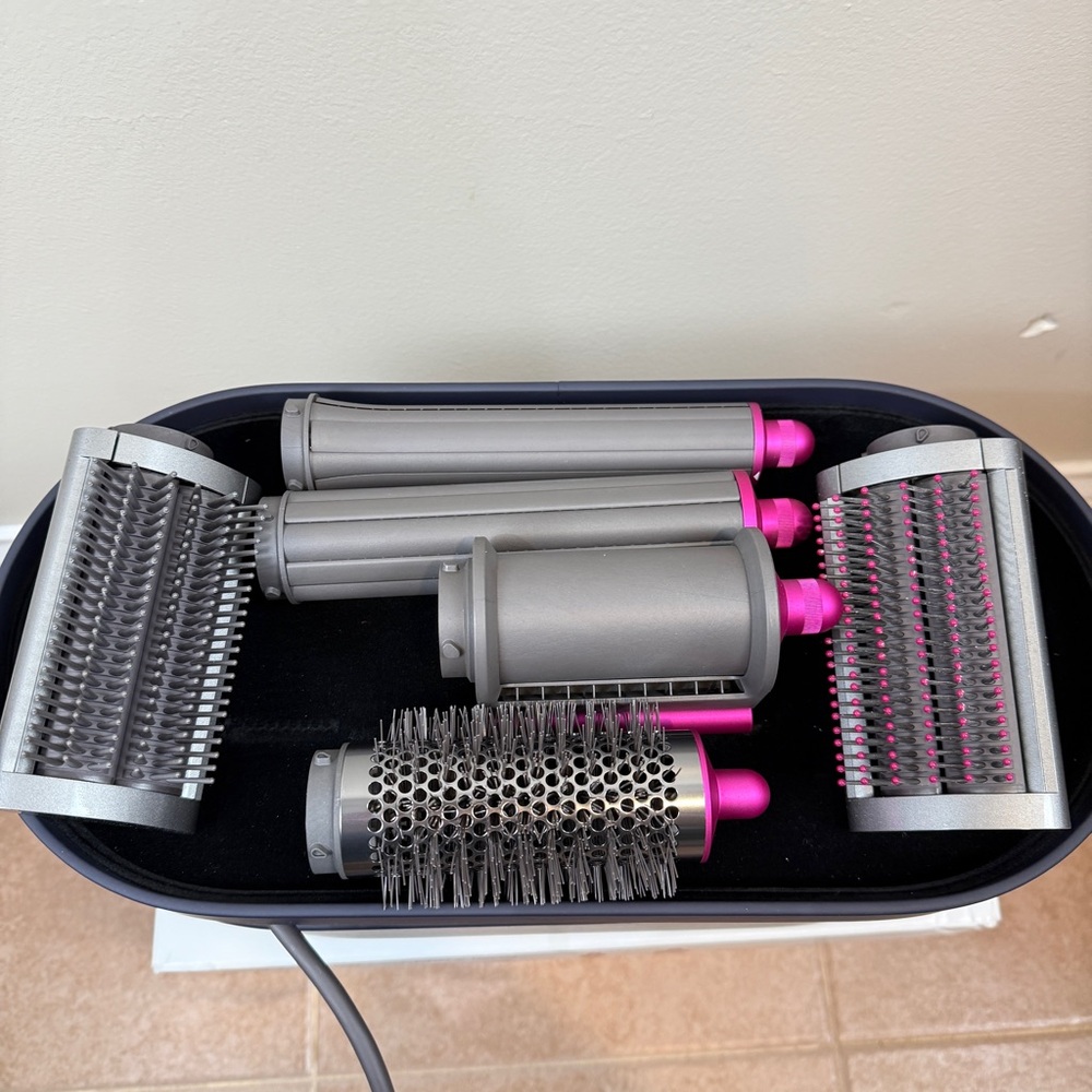 Dyson Airwrap Complete Long — Pink and Silver Styling Set - Picture 4 of 8